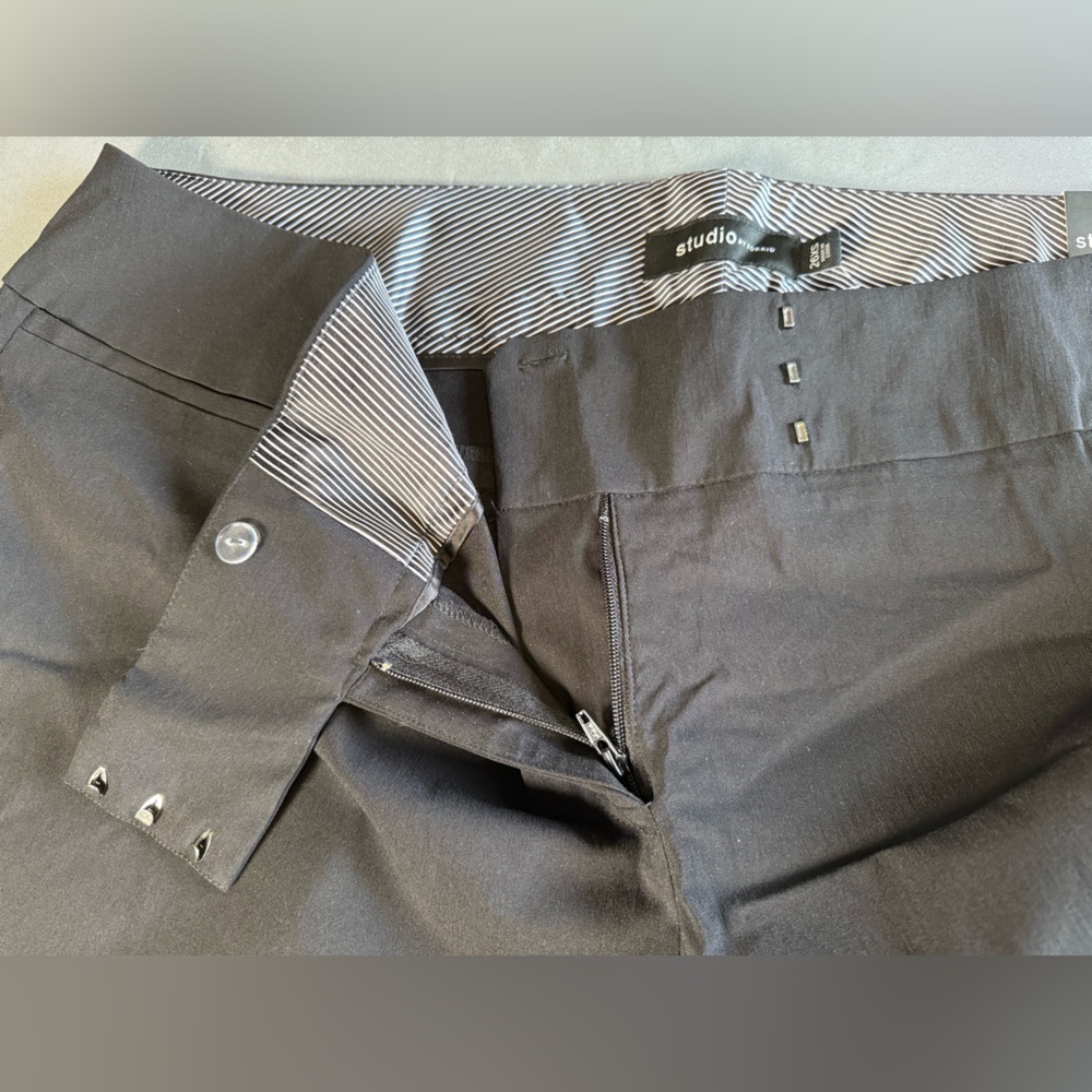 Torrid Black High-Rise Relaxed Trouser Pants Classic Millennium Stretch 26 XS - Picture 8 of 13